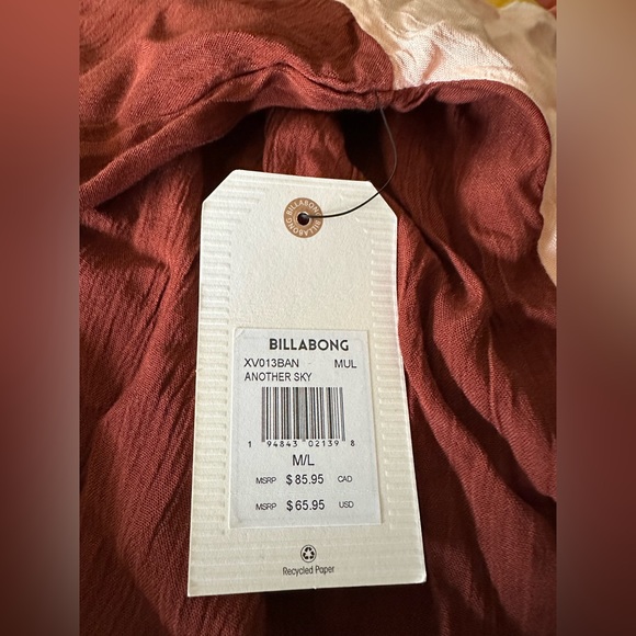 Billabong summer wrap, new with tags. Love that boho style! - Picture 3 of 6